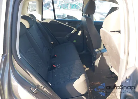 2011 Volkswagen Tiguan S из США, поврежденный, VIN WVGBV7AX1BW532948